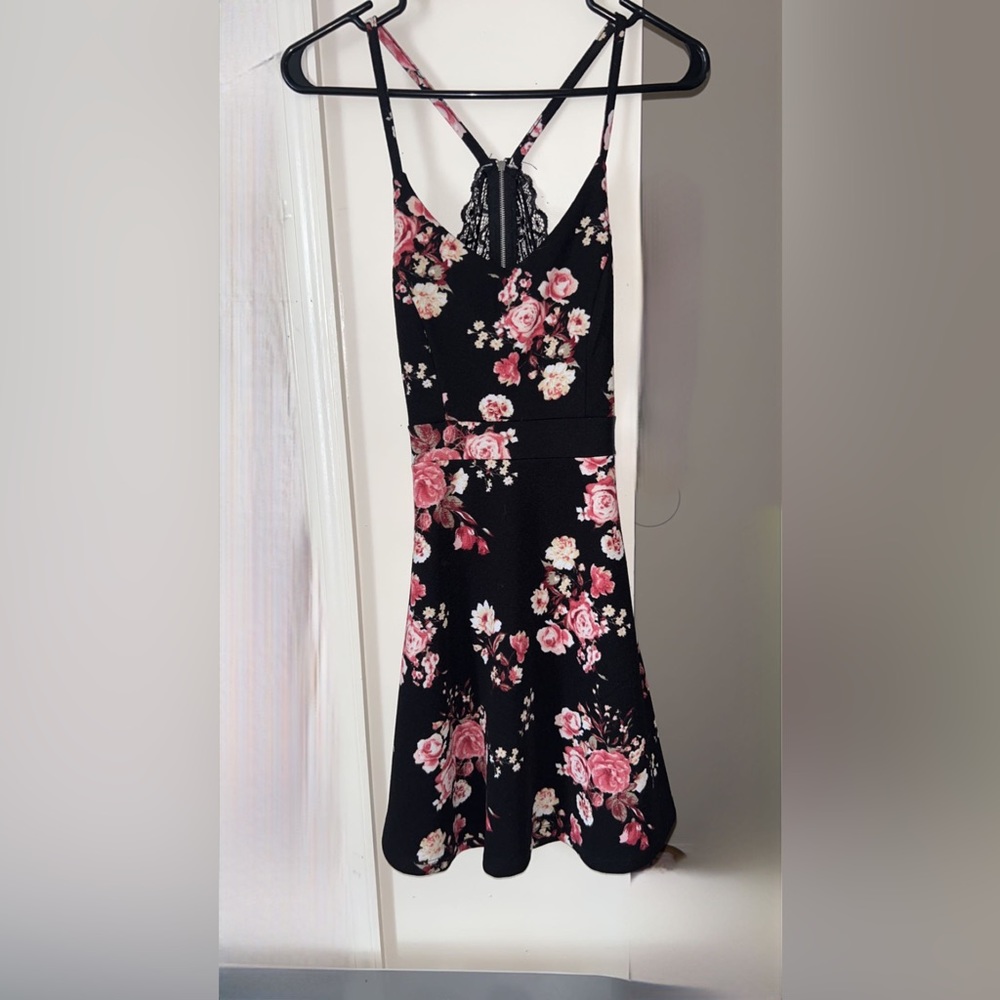 Almost Famous lace rose dress